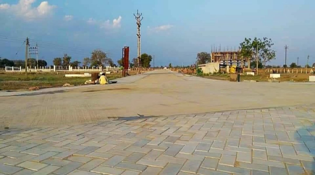 Plot in Mihan