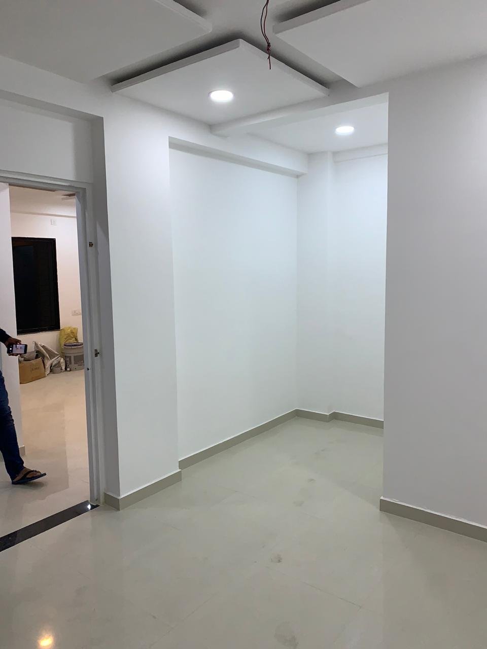 Flat in Bhagwan Nagar