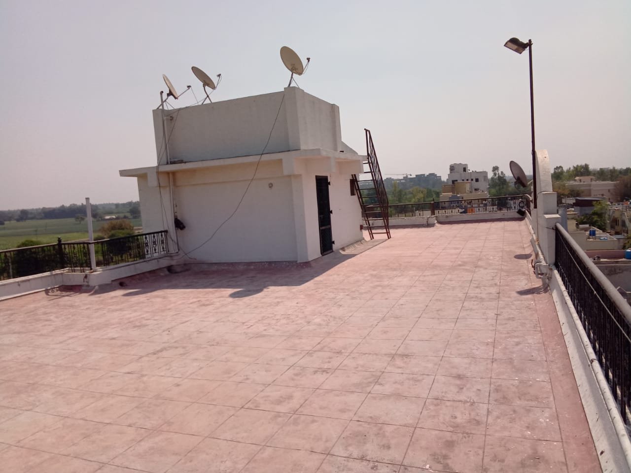 Residential-Commercial Building for Sale