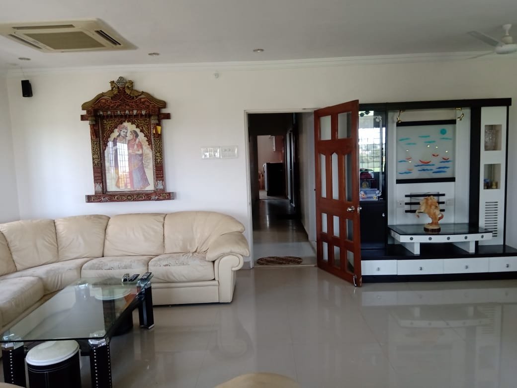 Residential-Commercial Building for Sale