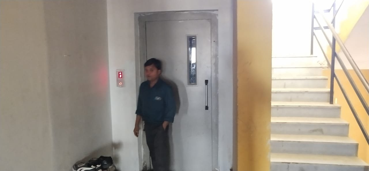 Flat in Rani Durgawati Chowk