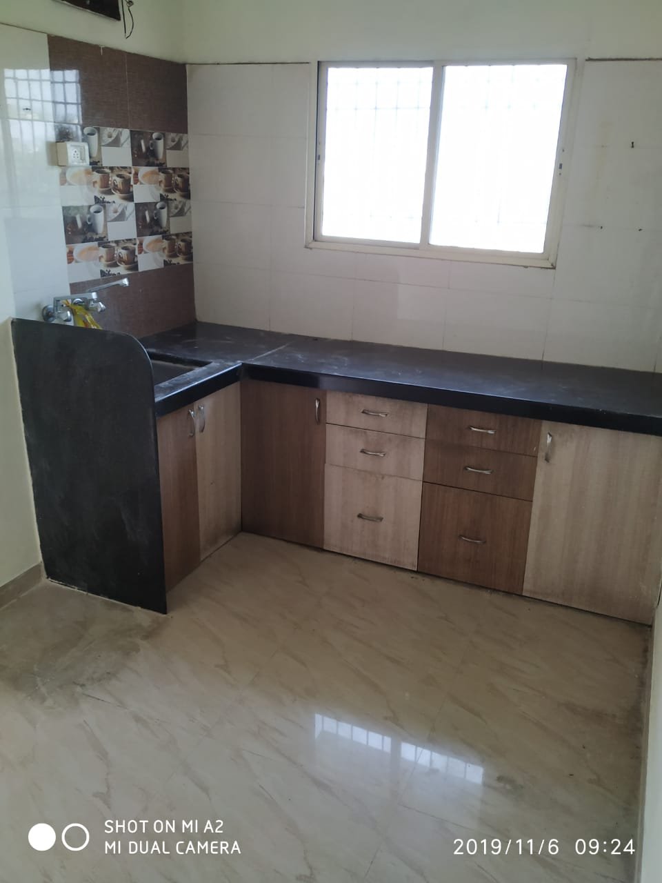 3BHK Flat in Friends Colony