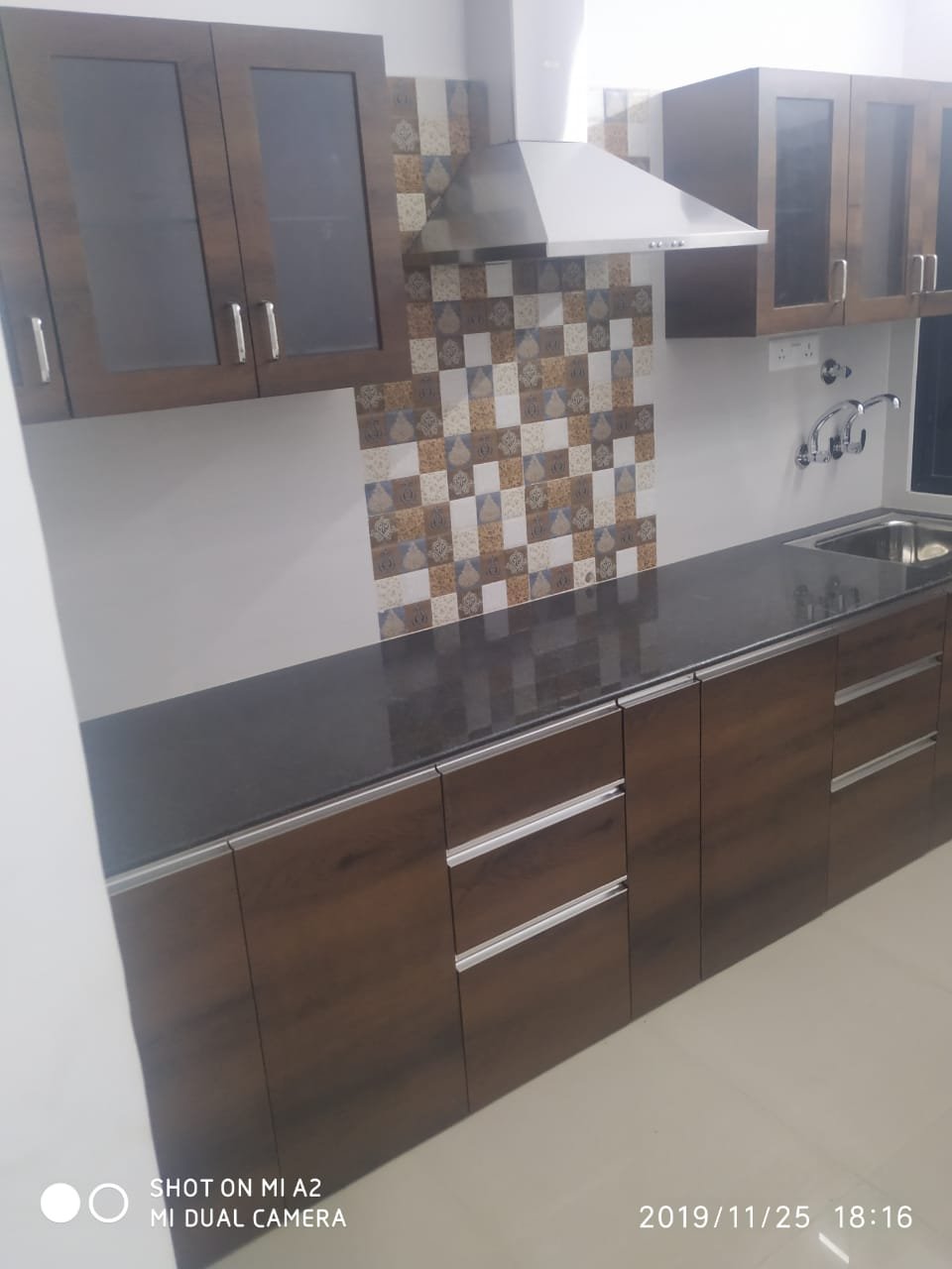 2BHK Flat in Friends Colony