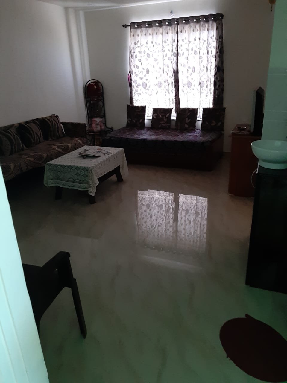 950 Sqft Flat in Friends Colony