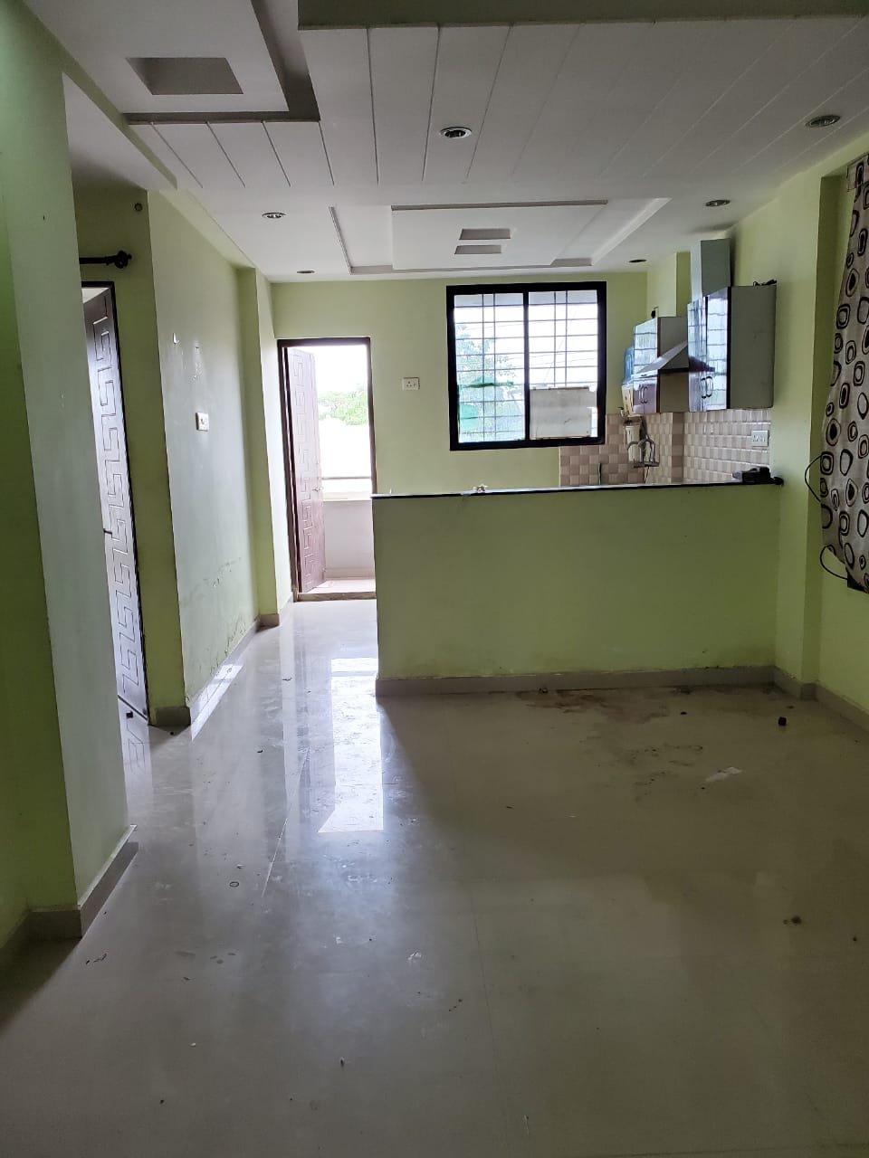 Flat in Mankapur Road