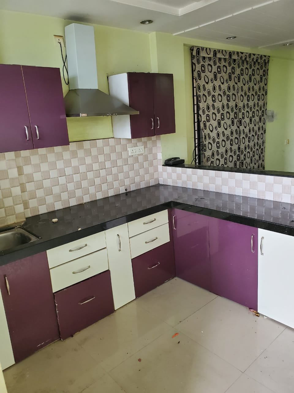 Flat in Mankapur Road