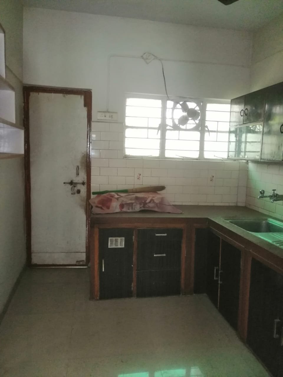 Flat in Khare Town