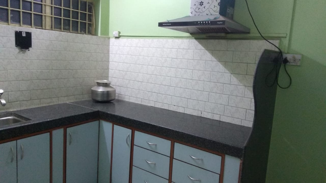 Flat at Narendra Nagar