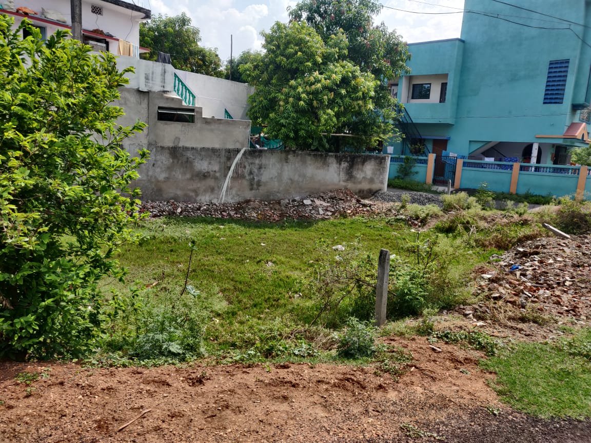 Plot in Gadge Nagar