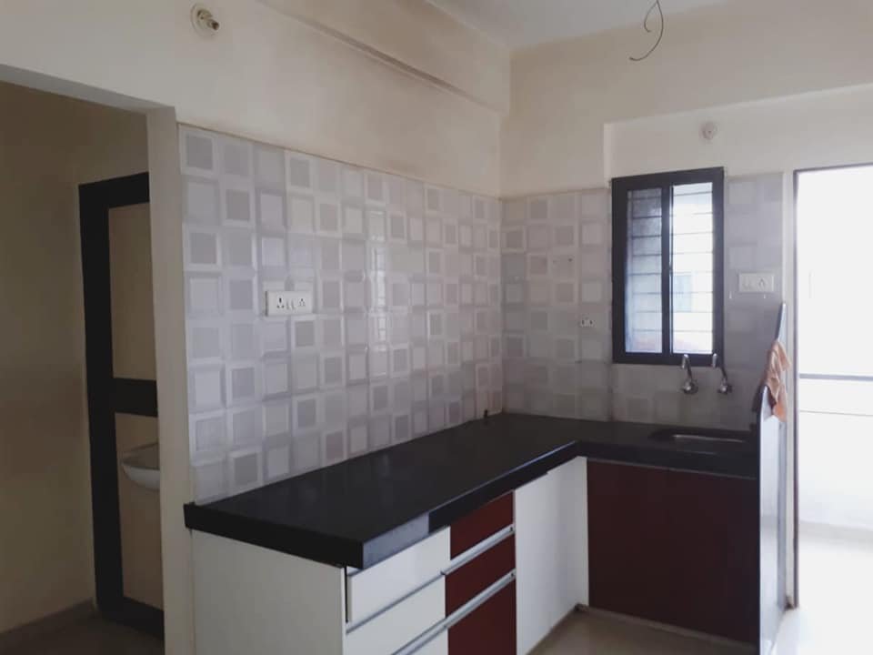 Flat (Rent) in Friends Colony