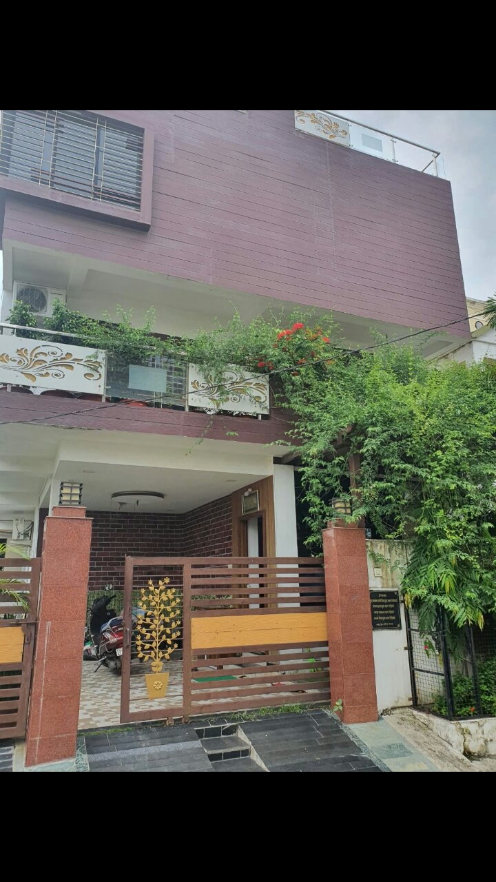 Duplex in Om Nagar