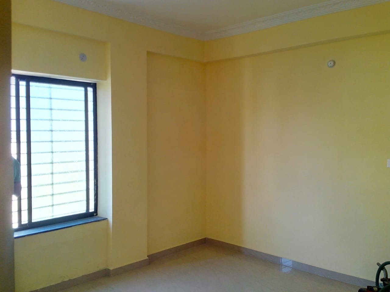Flat in Manish Nagar