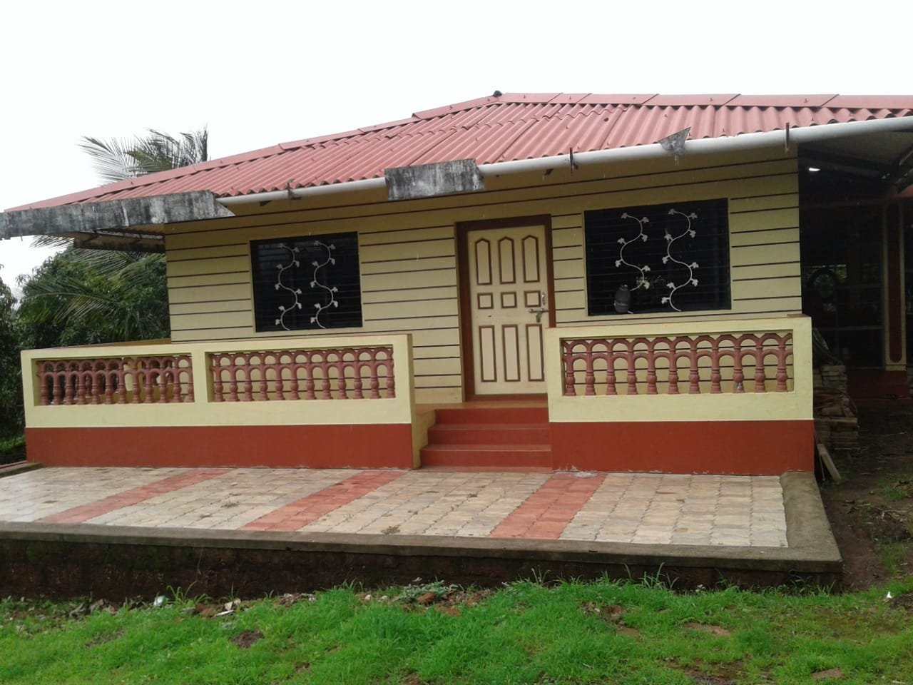 Bunglow in Ganpatipule
