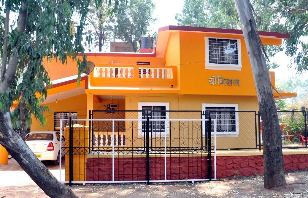 Bunglow in Bhilar Gaon
