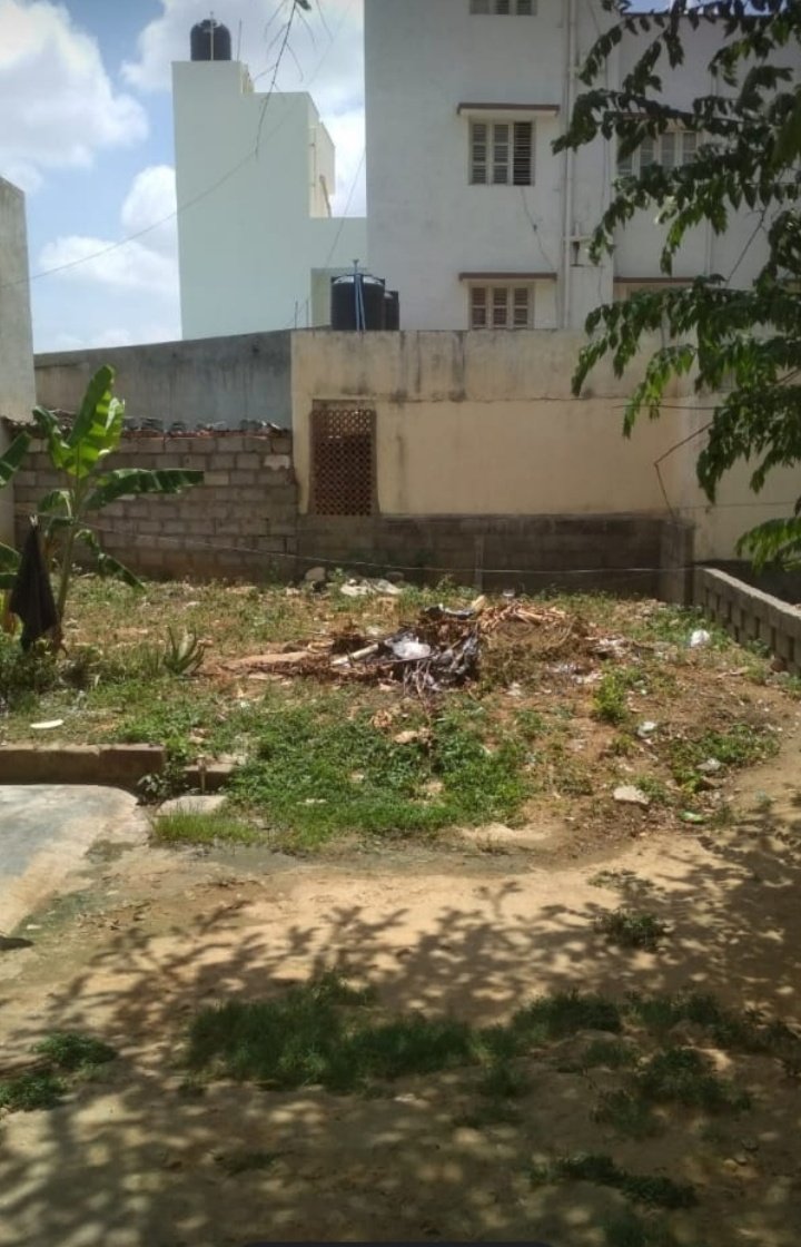 Plot in Prakruthi Layout