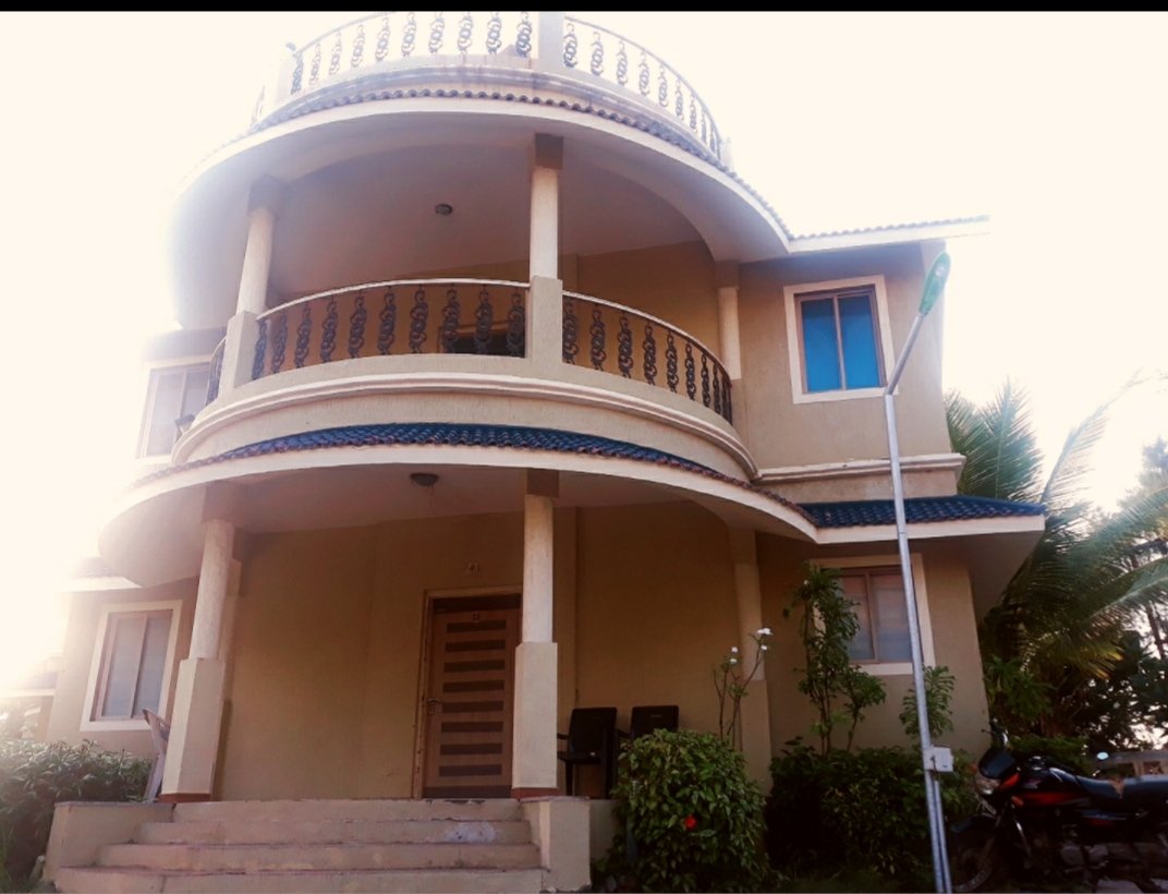 Bunglow in Ubharat Beach