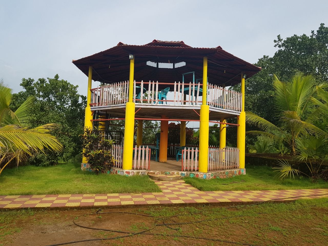 Farmhouse in Chiveli