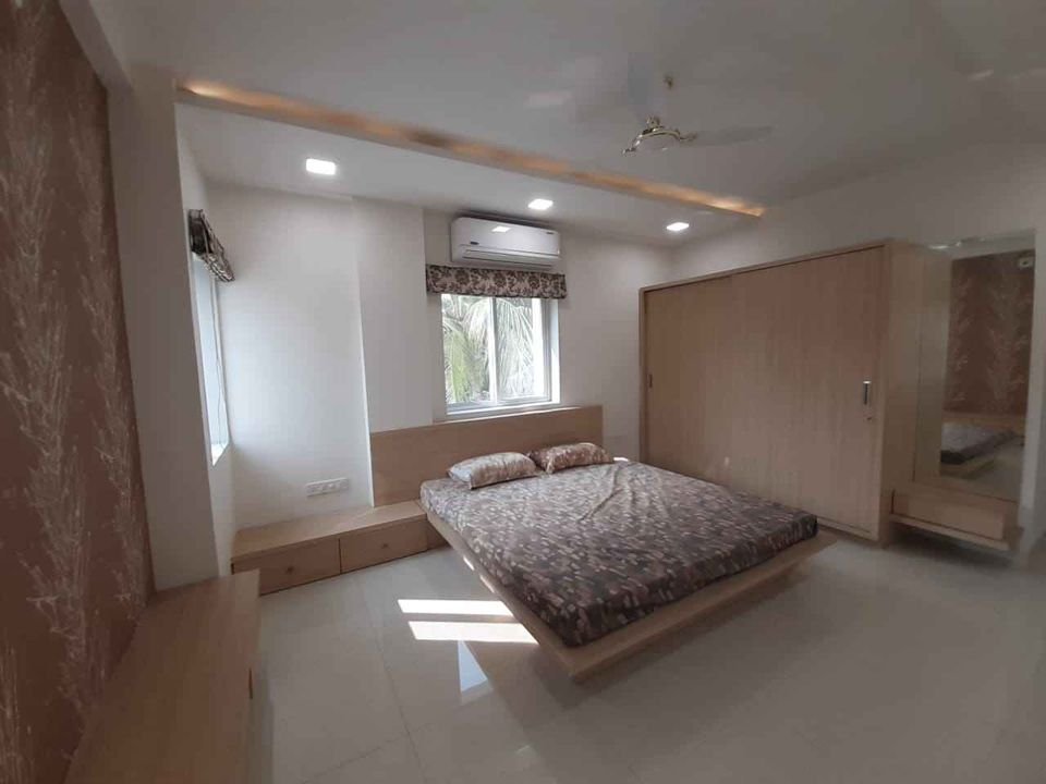 Fully Furnished  Luxurious Flats in Alkapuri