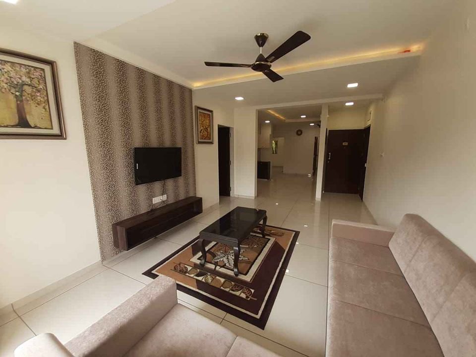 Penthouse in Alkapuri