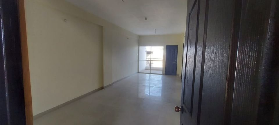 Flat in Scheme No. 114
