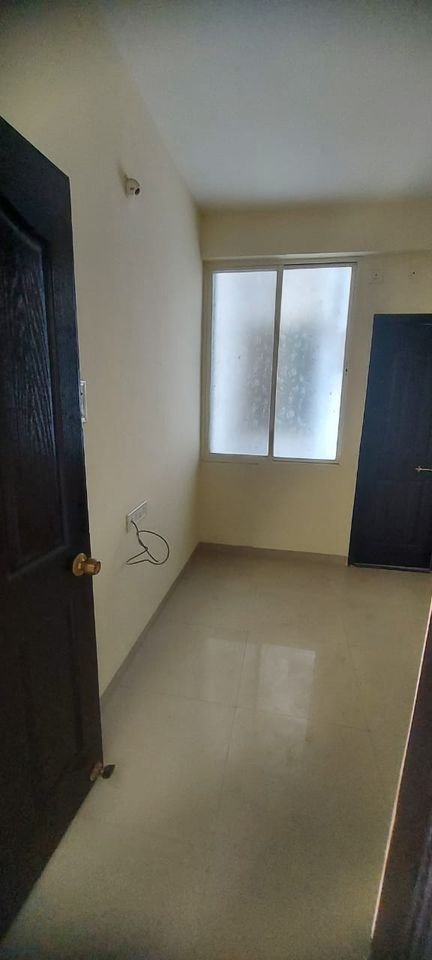Flat in Scheme No. 114