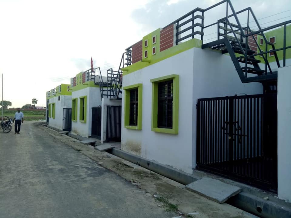 Flat in Banthara
