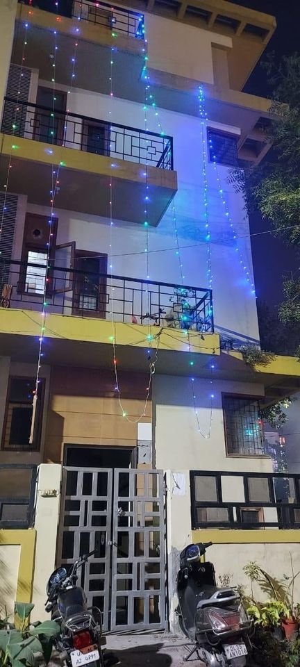 House in Sector-122