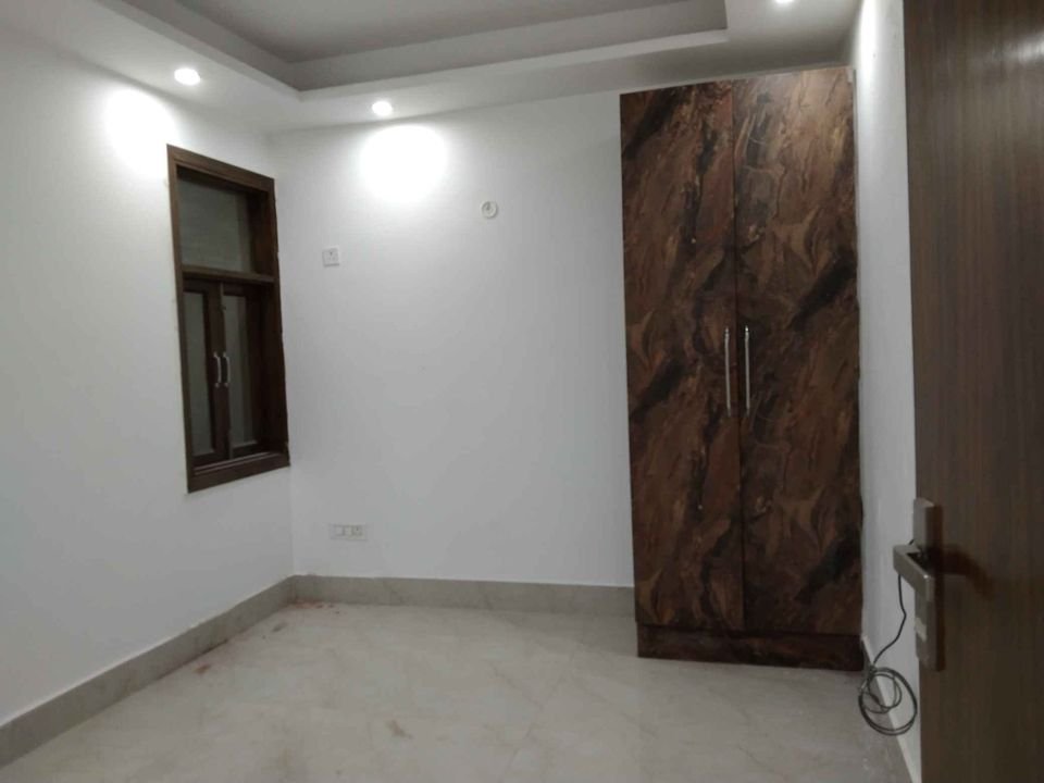 2BHK Flat in Saket Metro Station