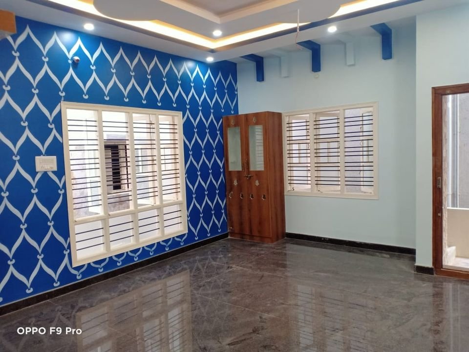 House in KR puram Aavalalli