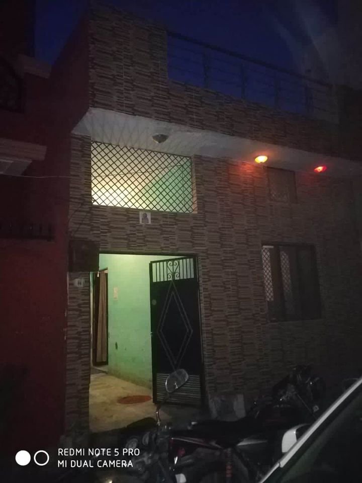 House in Majitha Road