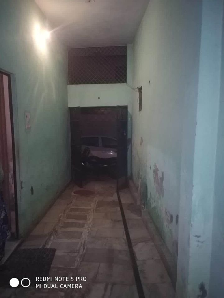 House in  Majitha Road