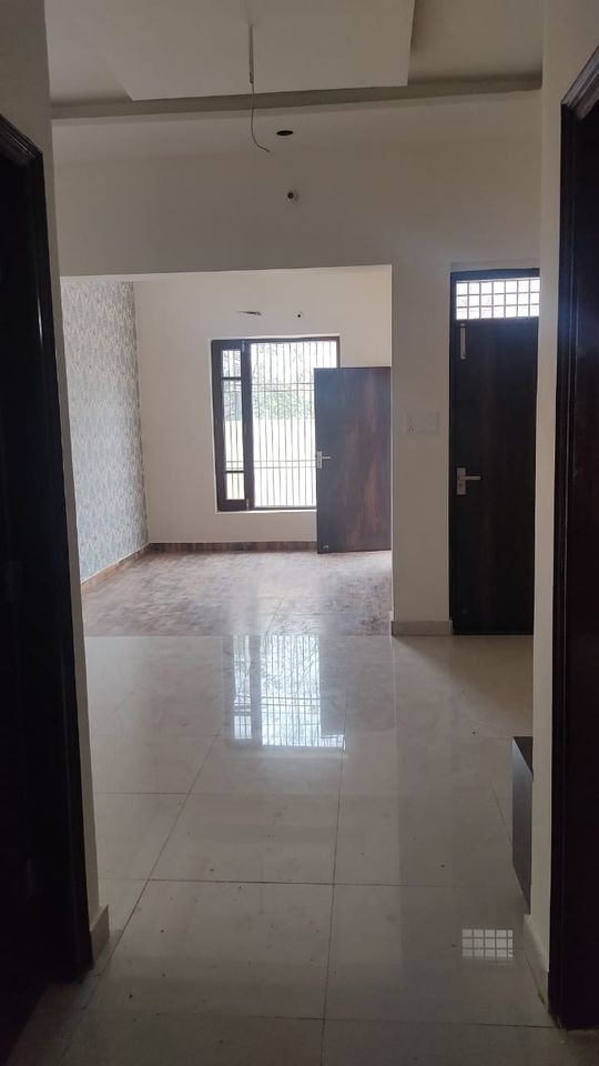 House in Guru Ram Das Nagar 1