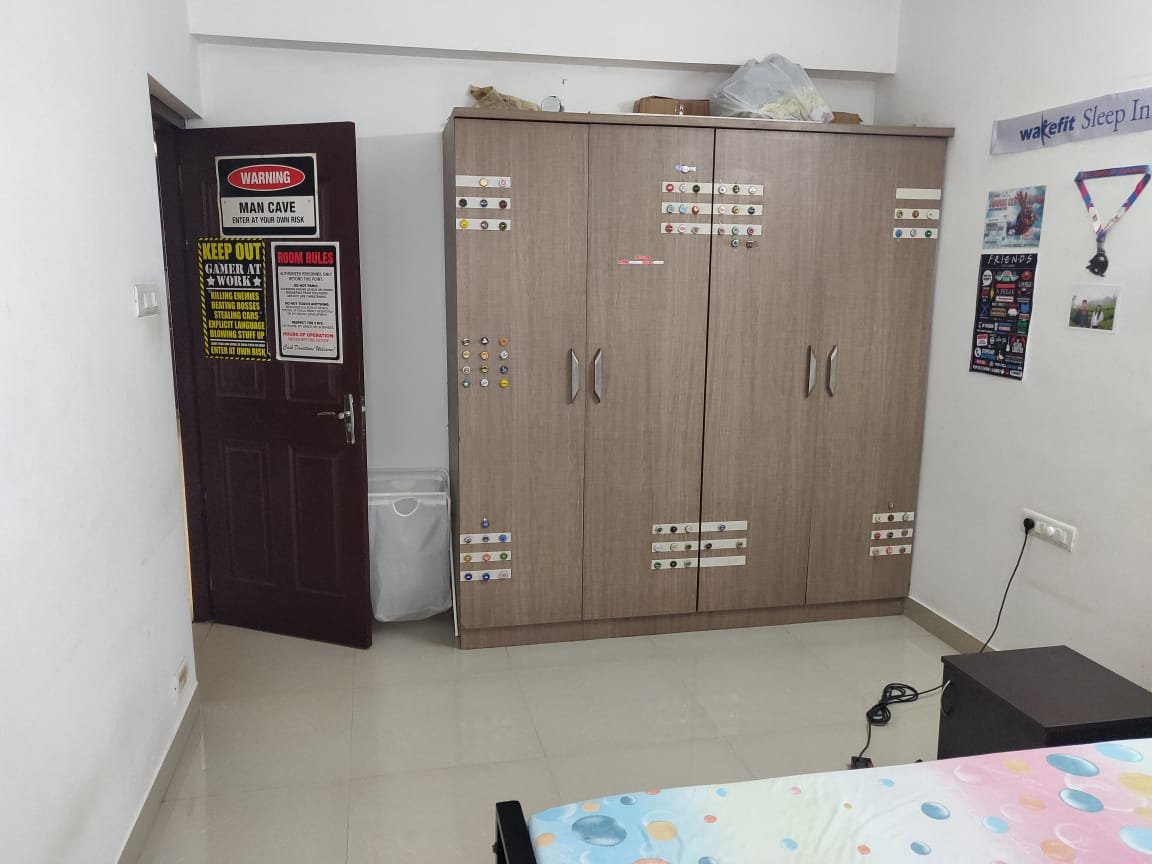 flat located on Road no -3, Kakateeya hills, Madhapur