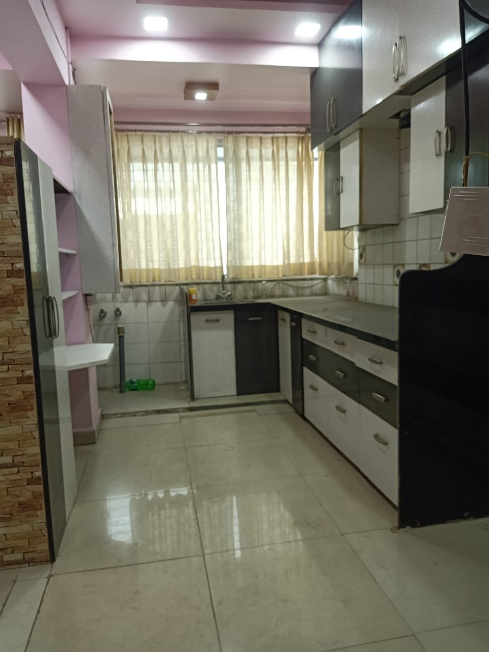 2bhk flat for rent