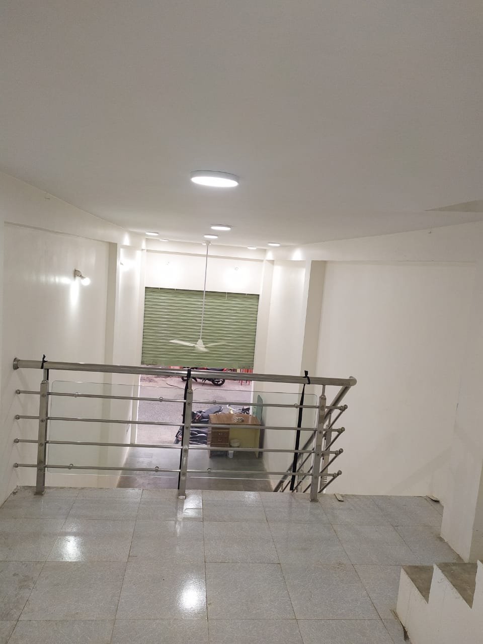 Commercial shop for rent